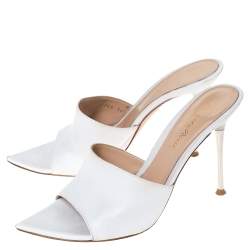 Pre Owned Gianvito Rossi White Leather Alise Peep Toe Mules Size 36.5