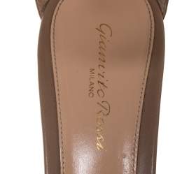 Pre Owned Gianvito Rossi Beige Leather And PVC Plexi Trasp Ankle Cuff Sandals Size 39