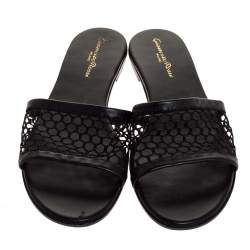Pre Owned Gianvito Rossi Black Fish Net And Leather Trim Flat Sandals Size 38.5