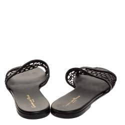 Pre Owned Gianvito Rossi Black Fish Net And Leather Trim Flat Sandals Size 38.5