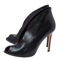 Pre Owned Gianvito Rossi Black Leather V-neck Peep Toe Ankle Booties Size 38.5