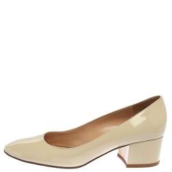 Pre Owned Gianvito Rossi Cream Patent Leather Round Toe Block Heel Pumps Size 37.5