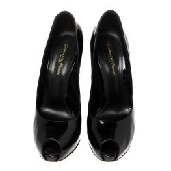 Pre Owned Gianvito Rossi Black Patent Leather Peep Toe Pumps Size 39.5