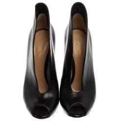 Pre Owned Gianvito Rossi Black Leather Vamp Peep Toe Booties Size 39.5