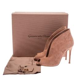 Pre Owned Gianvito Rossi Beige Suede Vamp Boots Size 37.5