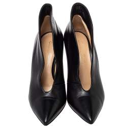 Pre Owned Gianvito Rossi Black Leather Vamp Boots Size 37