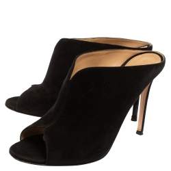 Pre Owned Gianvito Rossi Black Suede Cobalt Peep-Toe Mules Size 39.5