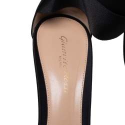 Pre Owned Gianvito Rossi Black Satin Gala Sandals Size 40