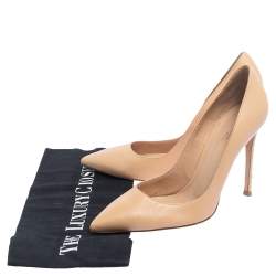 Pre Owned Gianvito Rossi Beige Leather Pointed Toe Gianvito Pumps Size 37