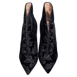 Pre Owned Gianvito Rossi black Velvet Empress Ankle Booties Size 38.5