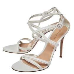 Pre Owned Gianvito Rossi White Leather Scalloped Bra Strap Ankle Strap Sandals Size 41