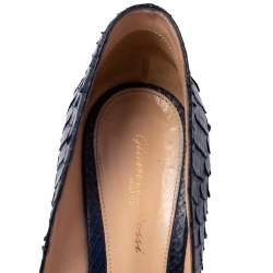 Pre Owned Gianvito Rossi Blue Python Gianvito Pointed Toe Pumps Size 39.5