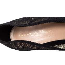 Pre Owned Gianvito Rossi Black Lace And Net Pumps Size 41