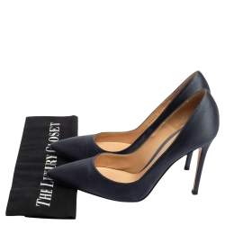 Pre Owned Gianvito Rossi Grey Satin Pointed-Toe Pumps Size 39.5