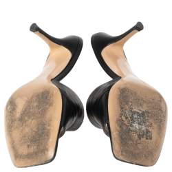 Pre Owned Gianvito Rossi Black Leather Buckle Detail Sandals Size 35