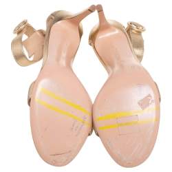 Pre Owned Gianvito Rossi Gold Leather Portofino Ankle-Strap Sandals Size 40