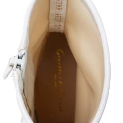 Pre Owned Gianvito Rossi White Patent Leather Zipper Ankle Boots Size 37