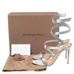 Pre Owned Gianvito Rossi Grey Satin Opera Sandals Size 41.5