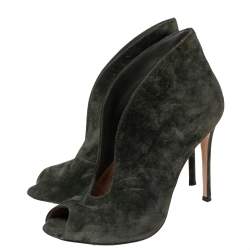 Pre Owned Gianvito Rossi Green Suede Vamp Peep Toe Booties Size 39