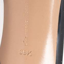 Pre Owned Gianvito Rossi Two Tone Patent Leather and PVC Plexi Pumps Size 38.5