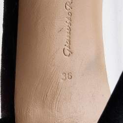 Pre Owned Gianvito Rossi Black Suede And PVC Plexi Pointed Toe Pumps Size 36