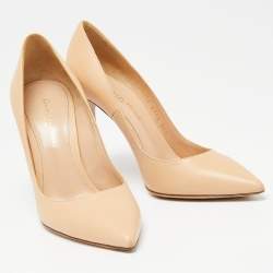Pre Owned Gianvito Rossi Beige Leather Continuity Pumps Size 36.5