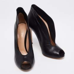 Pre Owned Gianvito Rossi Black Leather Vamp Peep Toe Booties Size 40
