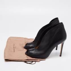 Pre Owned Gianvito Rossi Black Leather Vamp Peep Toe Booties Size 40