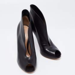 Pre Owned Gianvito Rossi Black Leather Vamp Peep Toe Booties Size 41