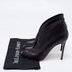 Pre Owned Gianvito Rossi Black Leather Vamp Peep Toe Booties Size 41
