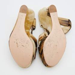 Pre Owned Gianvito Rossi Multicolor Fabric Strappy Ankle Wrap Platform Wedge Sandals Size 38