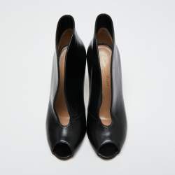 Pre Owned Gianvito Rossi Black Leather Vamp Booties Size 36