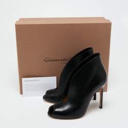Pre Owned Gianvito Rossi Black Leather Vamp Booties Size 36