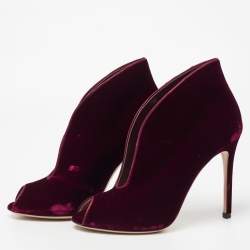 Pre Owned Gianvito Rossi Burgundy Velvet Vamp Booties Size 37.5