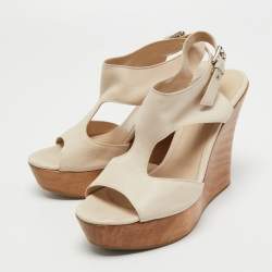 Pre Owned Gianvito Rossi Cream Leather Ankle Strap Platform Wedge Sandals Size 40.5