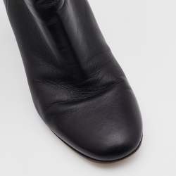 Pre Owned Gianvito Rossi Black Leather Ankle Length Boots Size 37