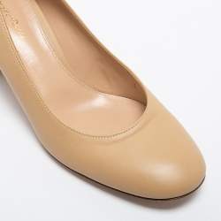 Pre Owned Gianvito Rossi Beige Leather Block Heel Pumps Size 40.5