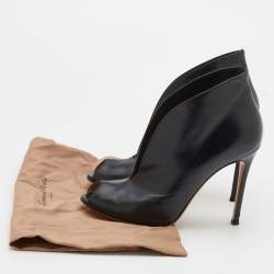 Pre Owned Gianvito Rossi Black Leather Vamp Peep Toe Booties Size 37.5