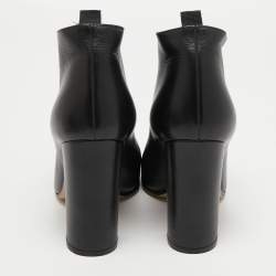 Pre Owned Gianvito Rossi Black Leather Ankle Boots Size 37