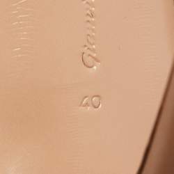 Pre Owned Gianvito Rossi Beige Leather Vamp Booties Size 40