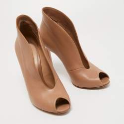 Pre Owned Gianvito Rossi Beige Leather Vamp Booties Size 40