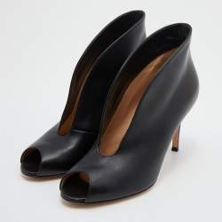Pre Owned Gianvito Rossi Black Leather Peep Toe Vamp Ankle Booties Size 37