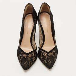 Pre Owned Gianvito Rossi Black Lace and Suede Pumps Size 37