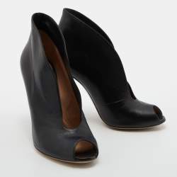 Pre Owned Gianvito Rossi Black Leather Peep Toe Vamp Ankle Booties Size 37