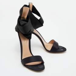 Pre Owned Gianvito Rossi Black Satin Gala Sandals Size 37.5