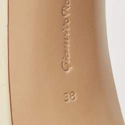 Pre Owned Gianvito Rossi Beige/Cream Patent Leather Ankle Strap Sandals Size 38