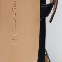 مملوكة مسبقًا Gianvito Rossi Black Leather Crisscross Pointed Toe Ankle Strap Pumps 36