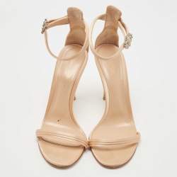 Pre Owned Gianvito Rossi Beige Satin Ankle Strap Sandals Size 38.5