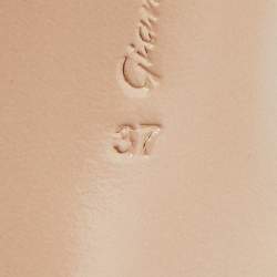 Pre Owned Gianvito Rossi Cream Leather and  PVC Plexi Pointed toe Pumps Size 37