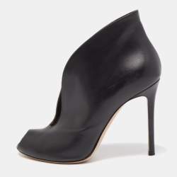Pre Owned Gianvito Rossi Black Leather Vamp Peep Toe Booties Size 38